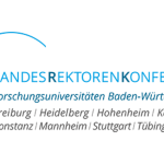 Logo der Landesrektorenkonferenz Baden-Württemberg mit Namen von neun Universitäten, darunter Freiburg, Heidelberg und Tübingen.