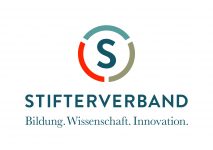 Logo des Stifterverbands mit einem S in einem Kreis und dem Text: Bildung. Wissenschaft. Innovation.