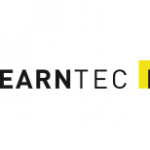 Logo der Learntec, mit schwarzem Text auf weißem Hintergrund und einem gelben Quadrat mit schwarzem kleinerem Quadrat rechts.